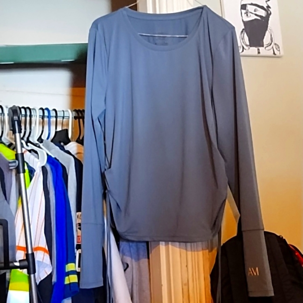 Adore me workout shirt